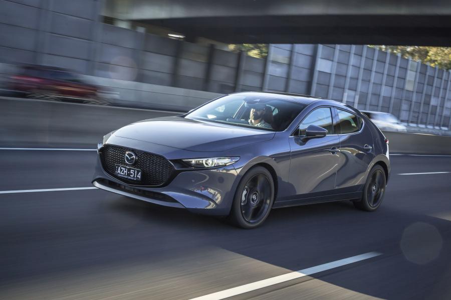  Mazda3 Hatchback 2019 года  (AU) (фото 35 из 46)